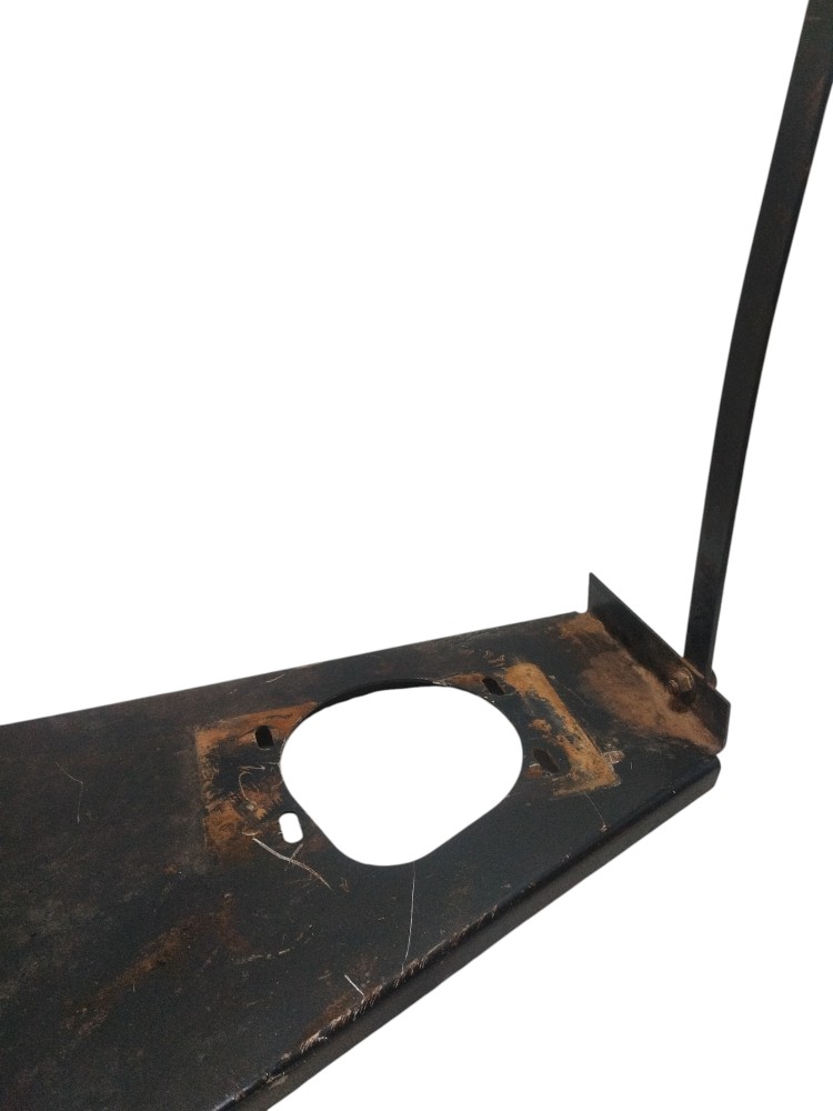Suporte protetor lateral direito Colheitadeira Case 2799 4