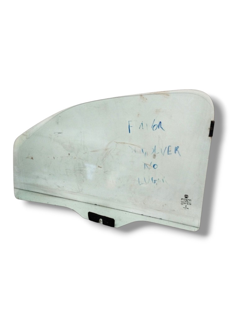 Vidro Lateral Dianteiro Porta Fiat Fiorino 2021 Original 1