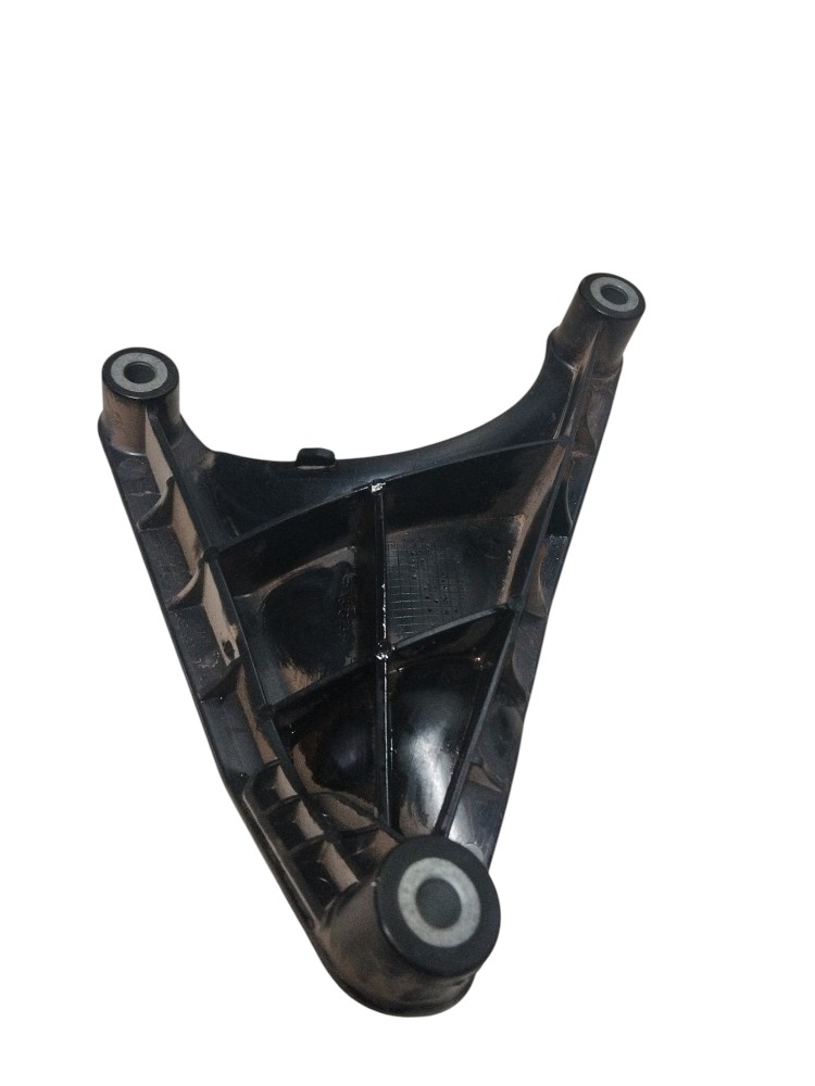 Suporte do compressor de ar condicionado Audi Etron 2022 5