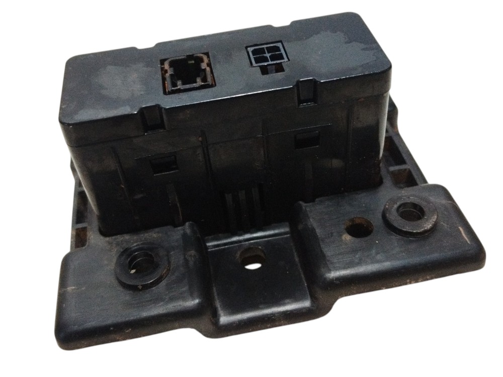 Entrada Energia Usb I/jac E Js1 2023 Original 7911150u7300 5