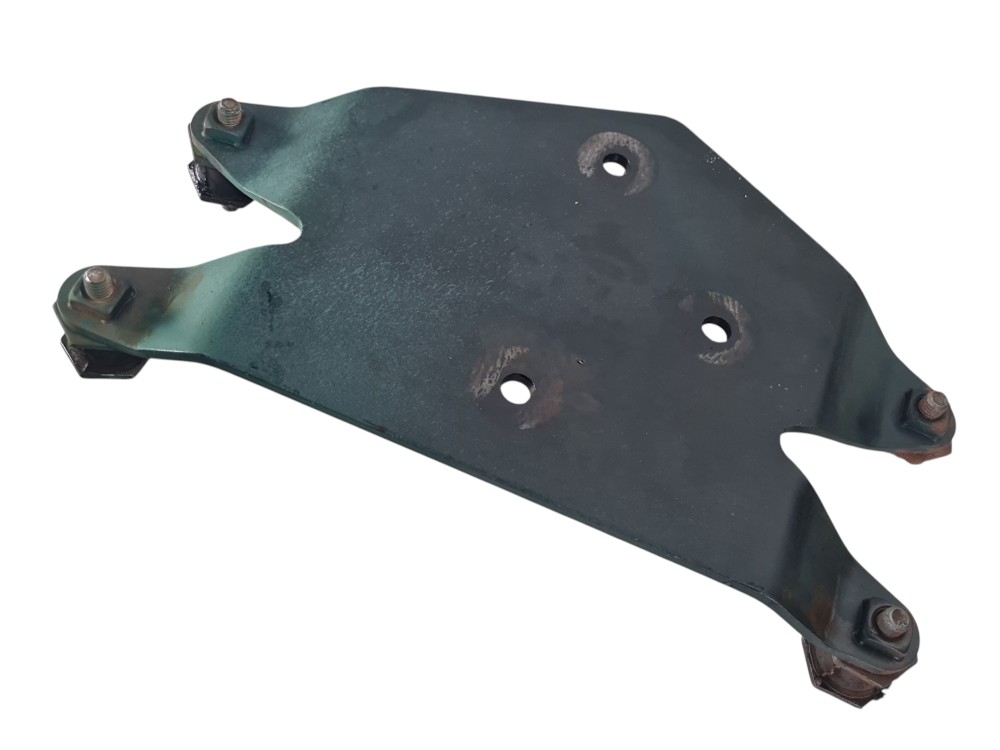 Suporte modulo de controle Volvo VM 330 2021 2022 7001214C1 5