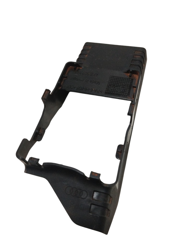 Protetor do sensor de radar Audi Etron 2022 ORIGINAL Audi 2