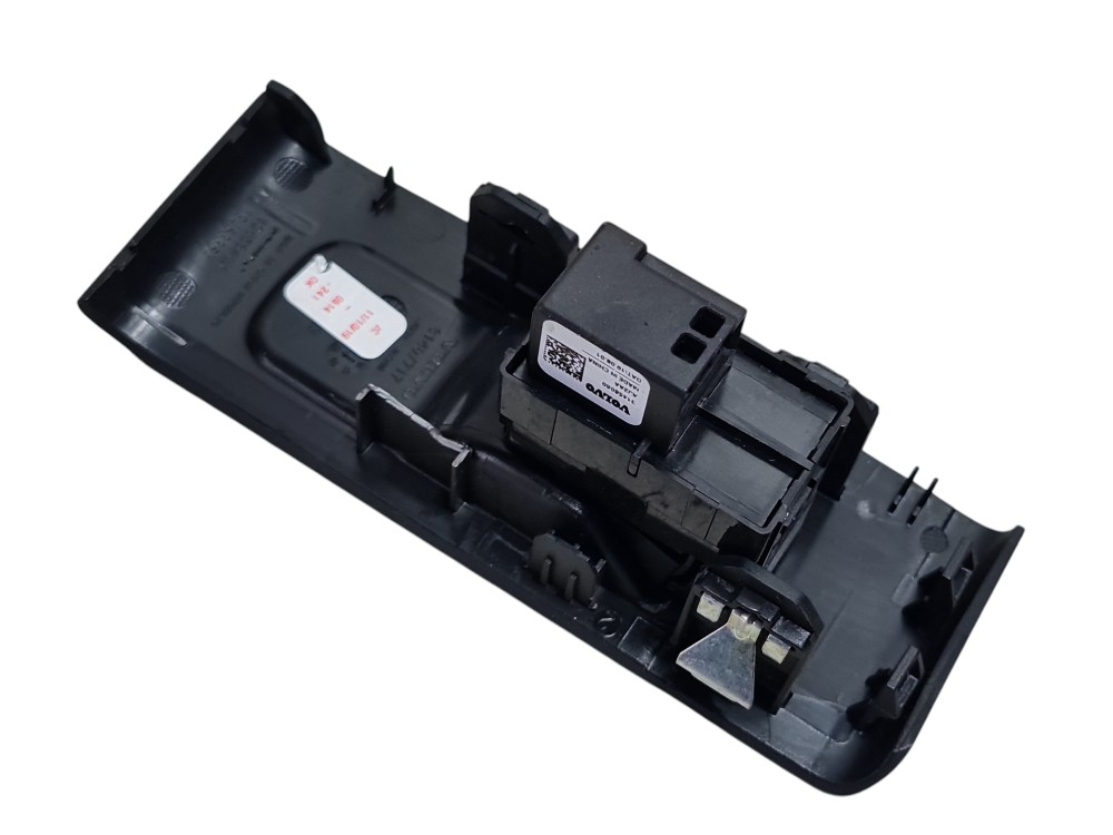 Botão comando vidro traseiro esquerdo Volvo XC40 T5 2020 4