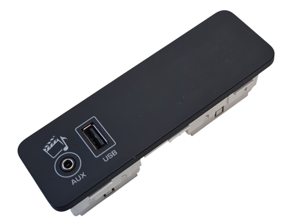 Conector Usb E Auxiliar Discovery 4 2015 Dh2219c166 Original 4