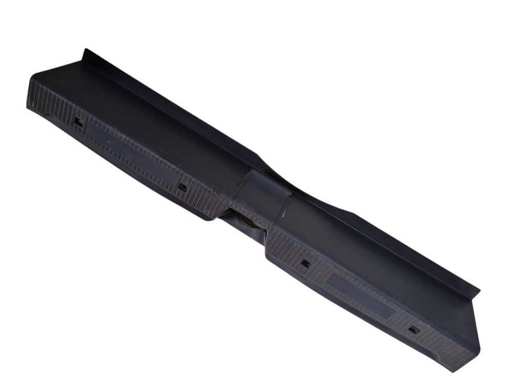 Soleira Porta Malas Mercedes Classe A160 2003 1686930091 2