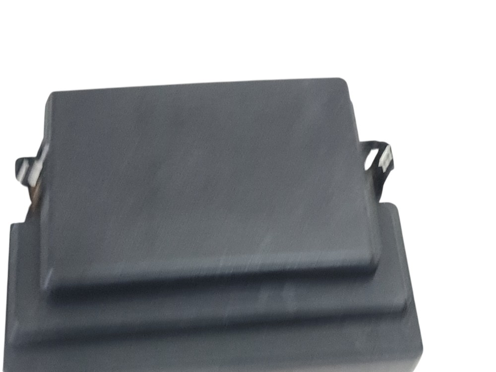 Capa Caixa Fusíveis Byd Tan 2024 Steb-3722500 6