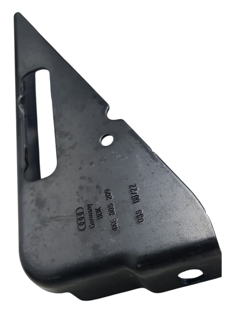 Suporte do farol audi e tron spb ano 2022 2023 original 1