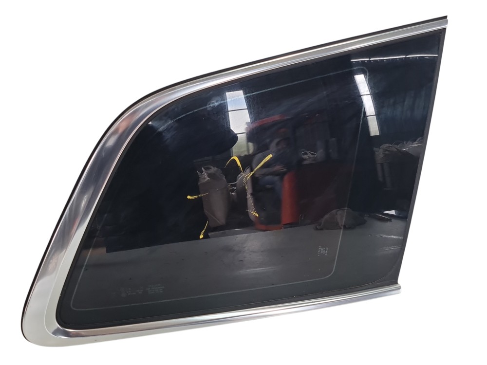 Vidro Vigia Traseiro Lateral Direito Volvo Xc90 D5 2017 2