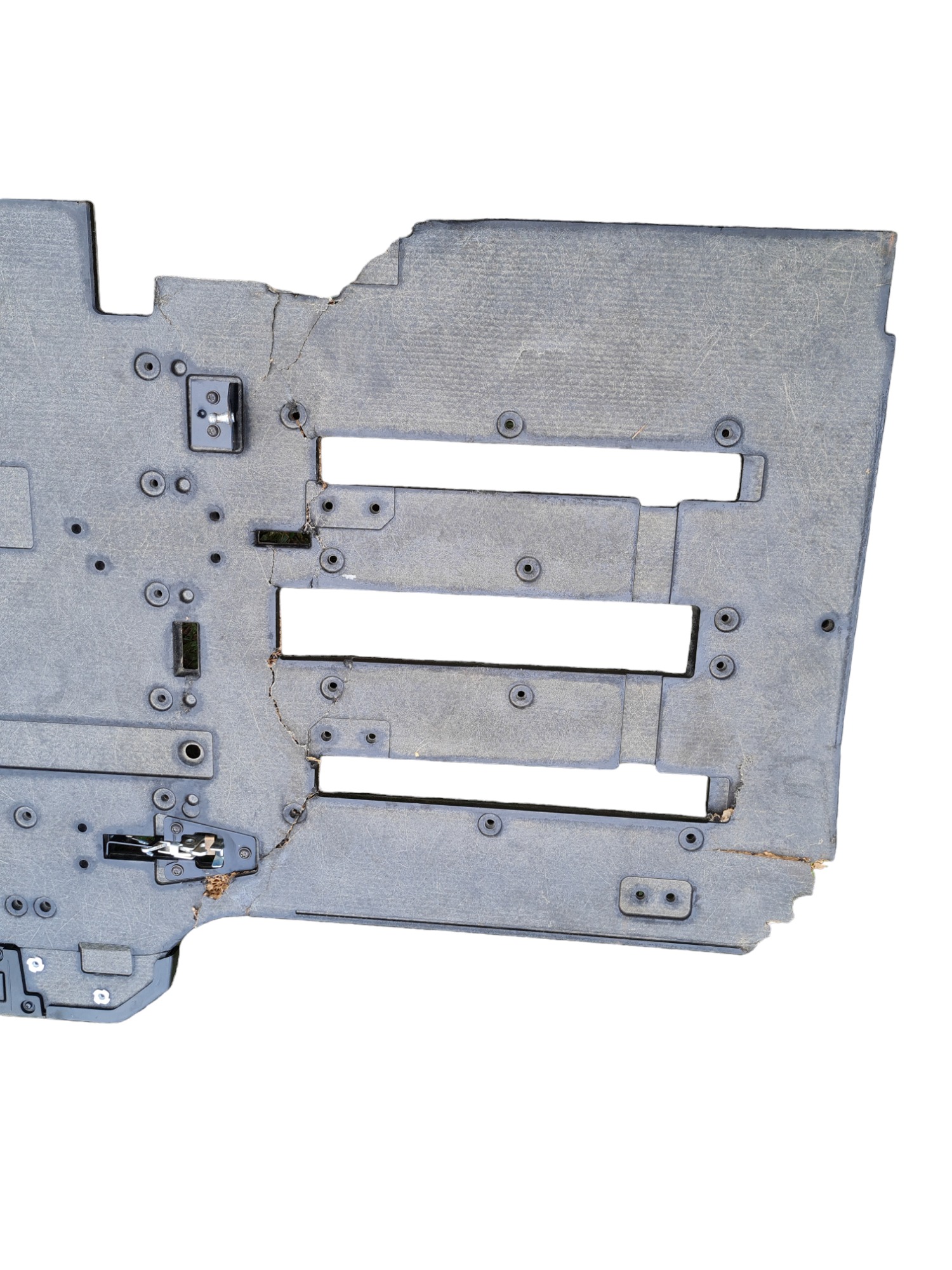Suporte Cama Da Cabine Volvo New Fh Fh540 2023 Com Detalhe 3