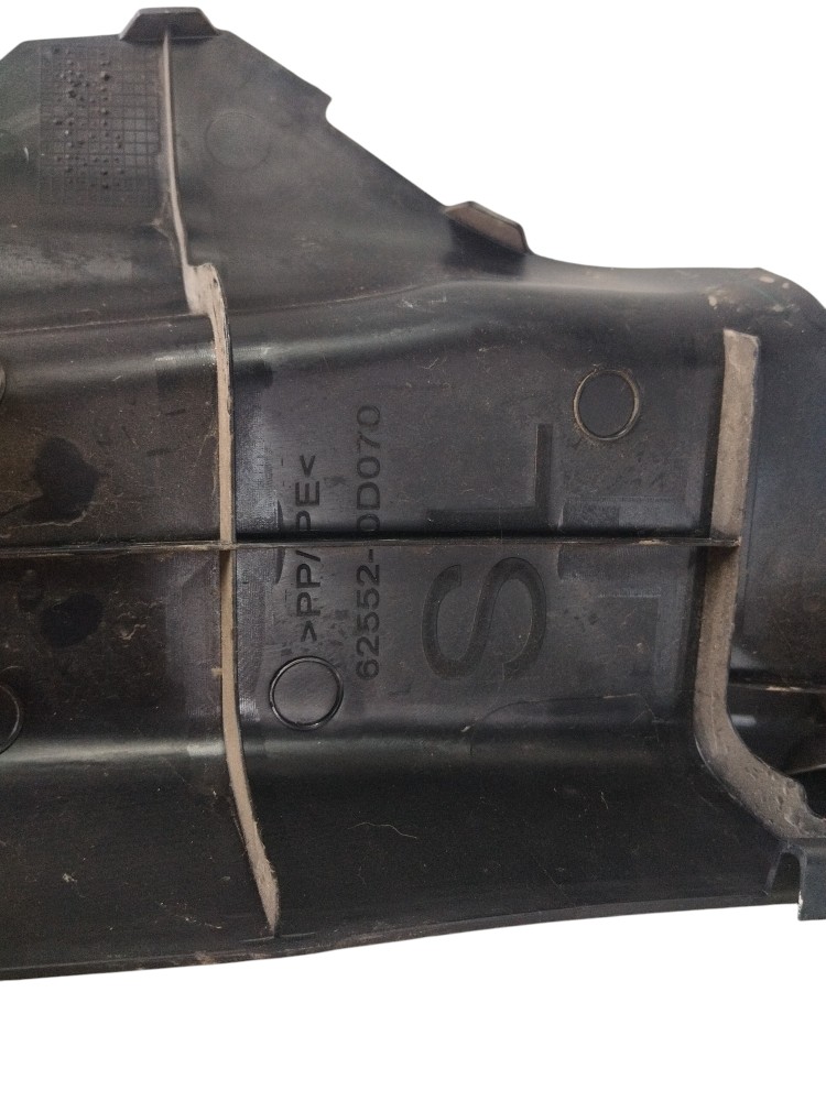 Soleira Tras Esquerdo Toyota Etios 2018 Original 625520d070 4