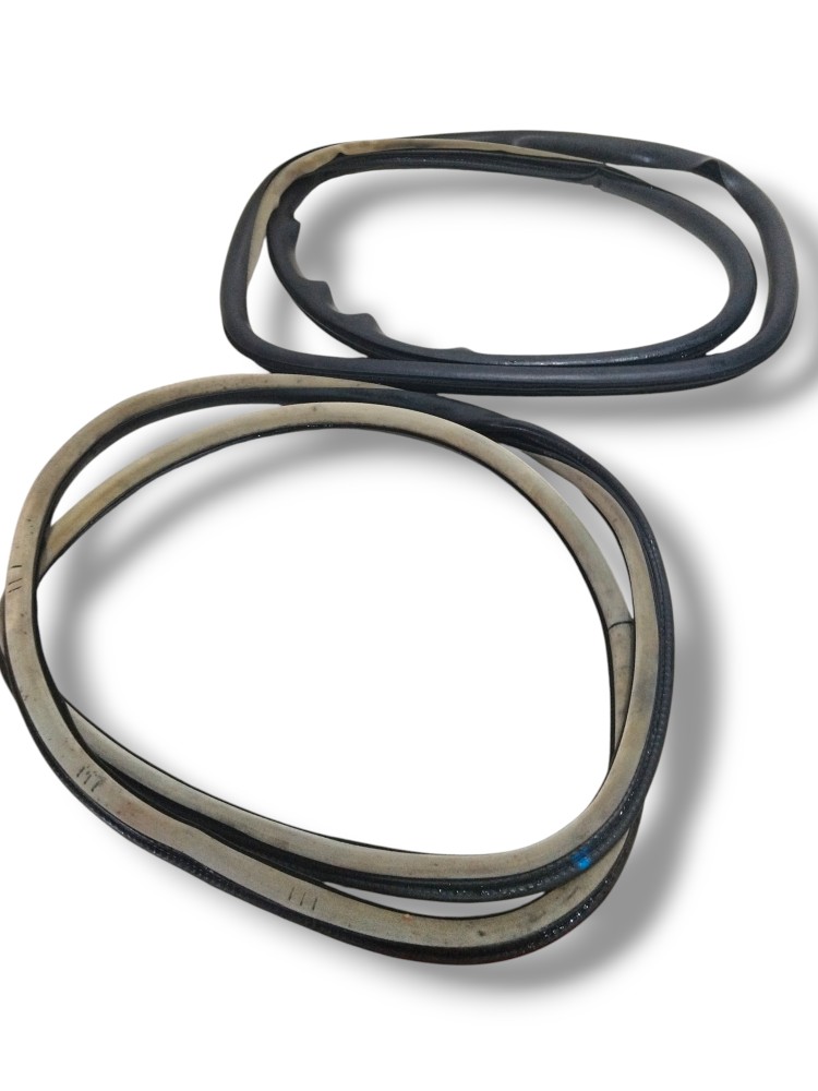 Par de borrachas das portas traseiras Citroen C5 Perua 2009
