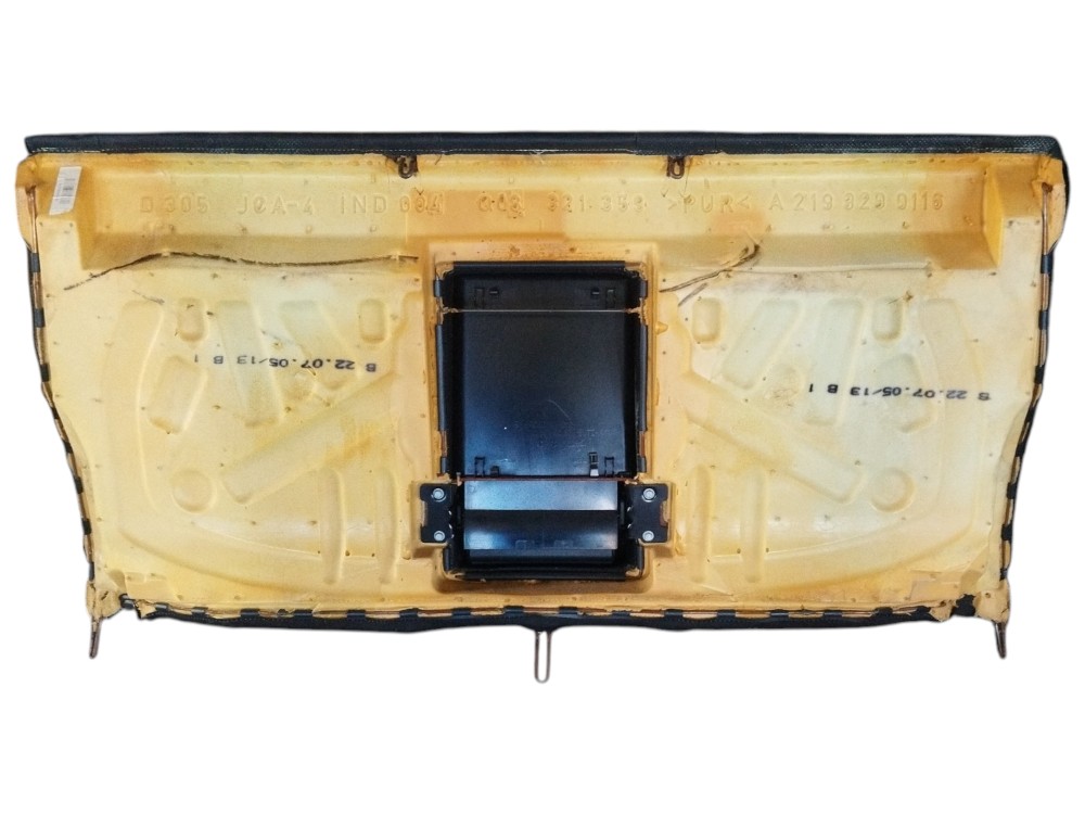 Encosto Bancotraseiro Mercedes Cls 500 2005 2006 A2199200116 Preto 6