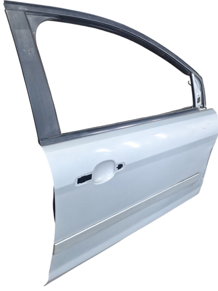 Porta Dianteira lado direito Ford focus Hc 2013 detalhes