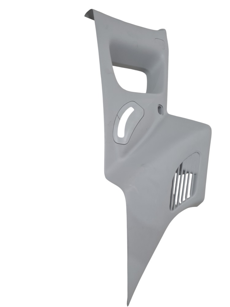 Moldura lateral direita porta malas Jeep compass 2023 2024