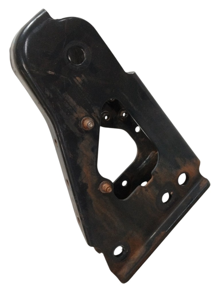 Suporte Dianteiro Esquerdo d Cabine Mercedes Actros2651 2022 6