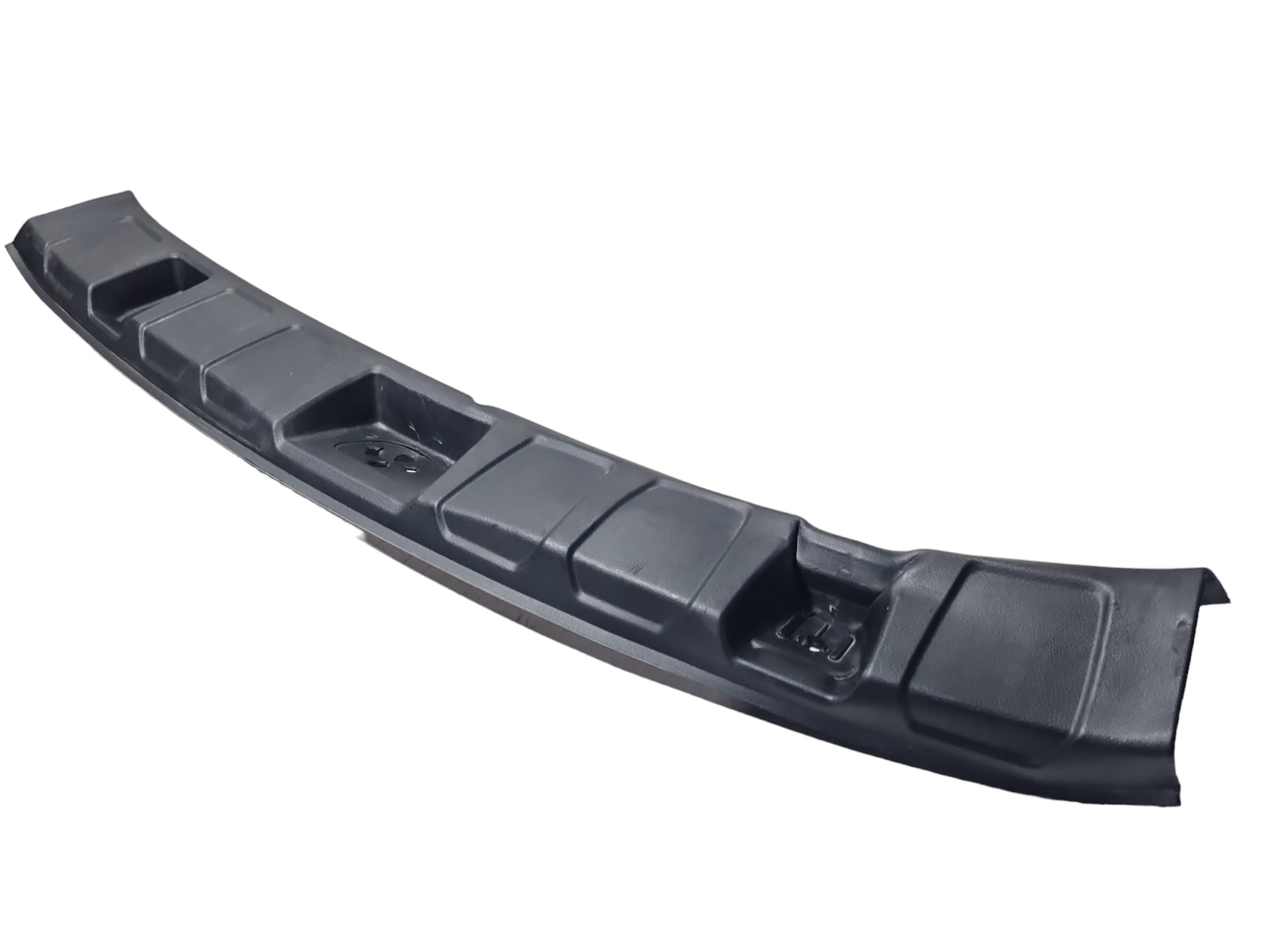 Soleira Porta Malas Jeep Commander 2022 Detalhe 1