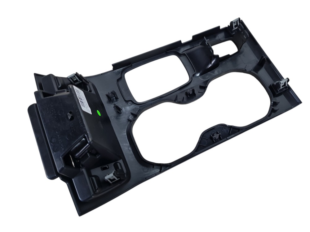 Moldura Console Porta Copos Volvo Xc40 2020 31469010 3