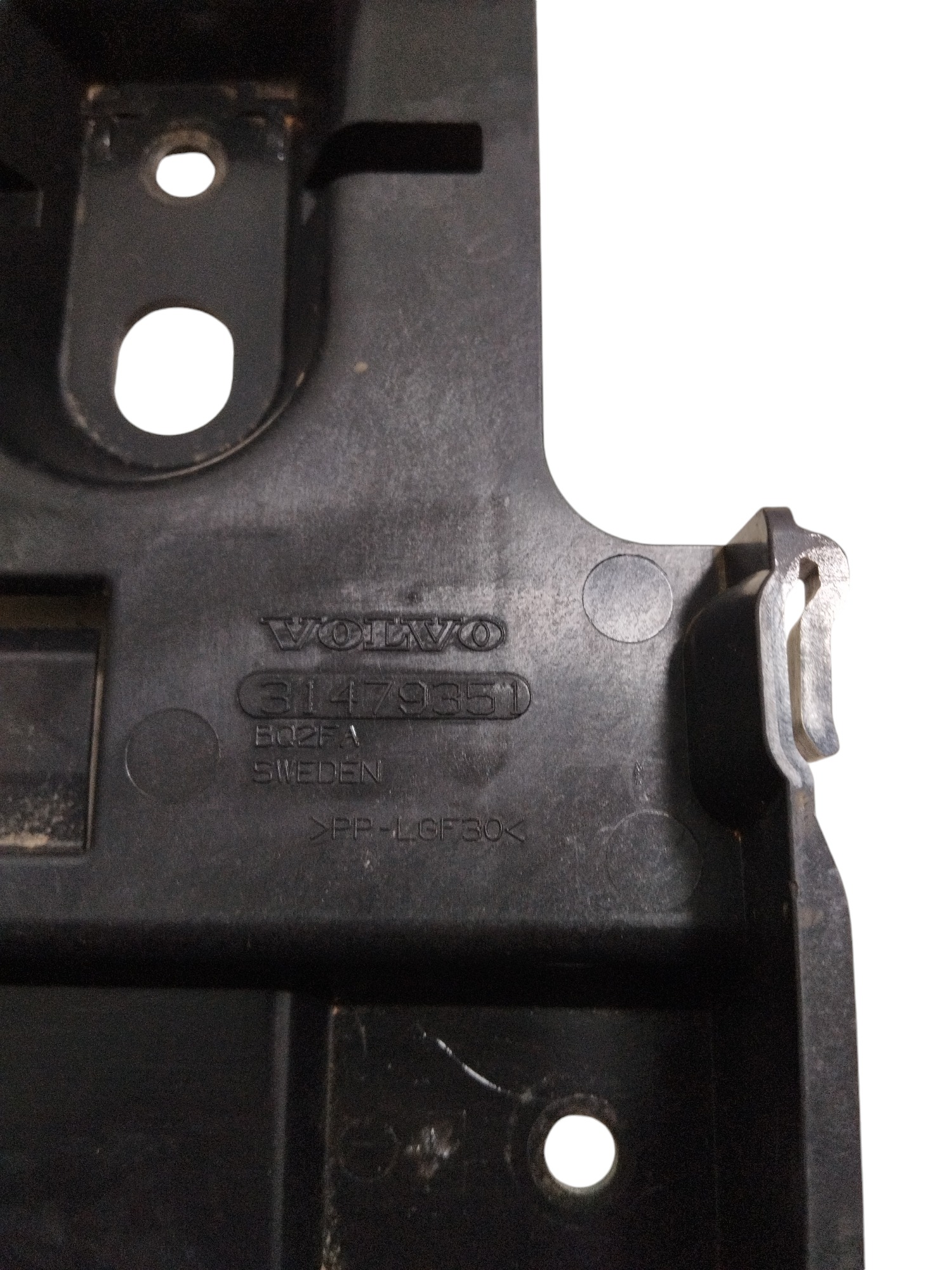 Base Suporte Bateria Volvo Xc90 2017/2018/2019 2020 Original 5