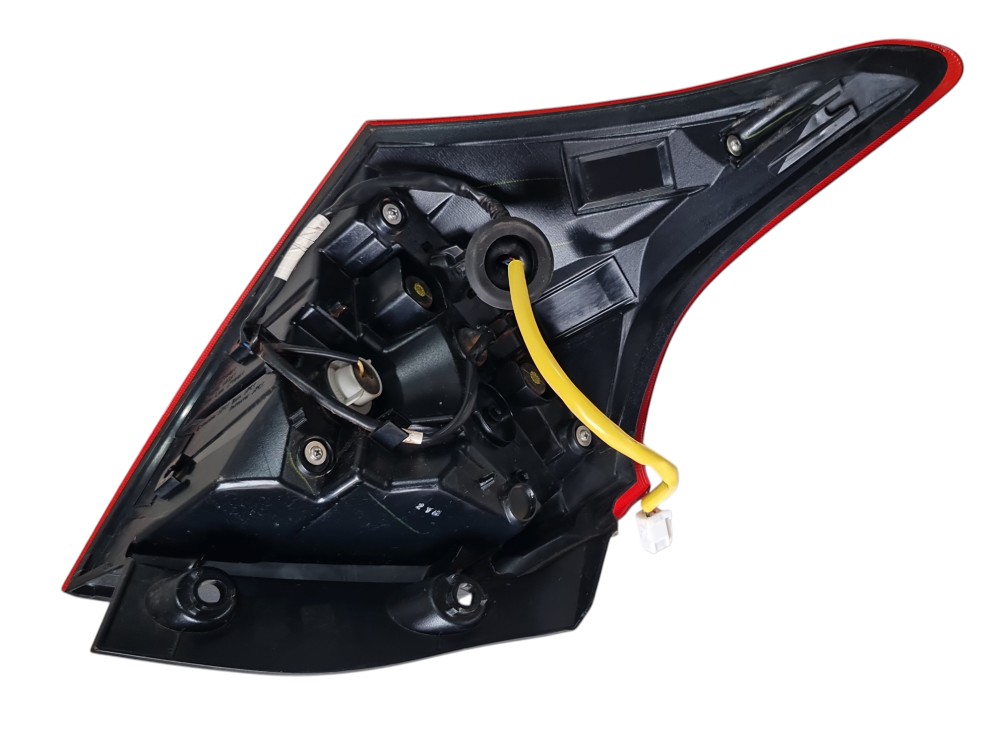 Lanterna Traseira Direita Toyota Yaris Hatch 2020 A 2024 Direito/passageiro 2