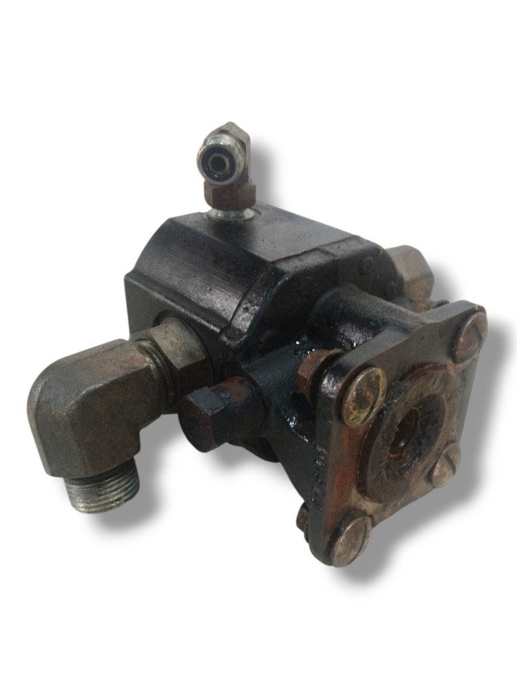 Motor hidráulico da Colheitadeira Case 2799 2013 87359661