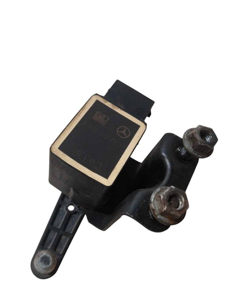 Sensor Nivel De Suspensão Mercedes Cls 500 2005 A0105427717 6
