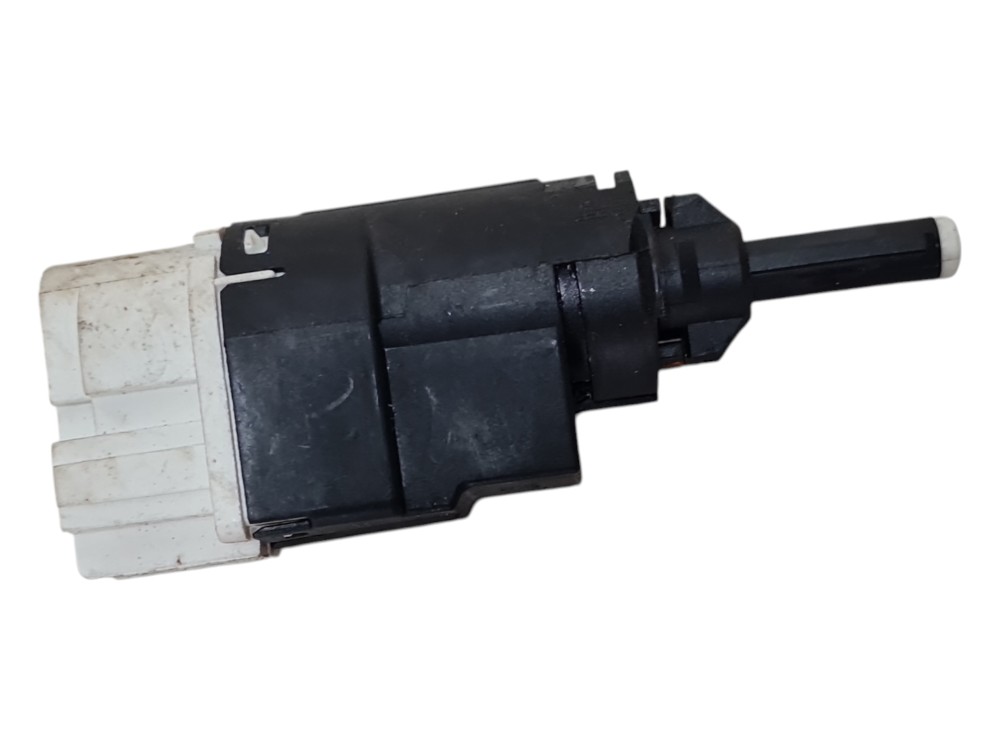 Interruptor Pedal Freio Du Renault Logan Sandero 2015 A 2019 6