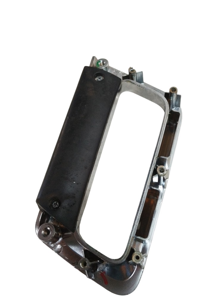 Moldura maçaneta interna Chevrolet Captiva 2009 ORIGINAL GM 6