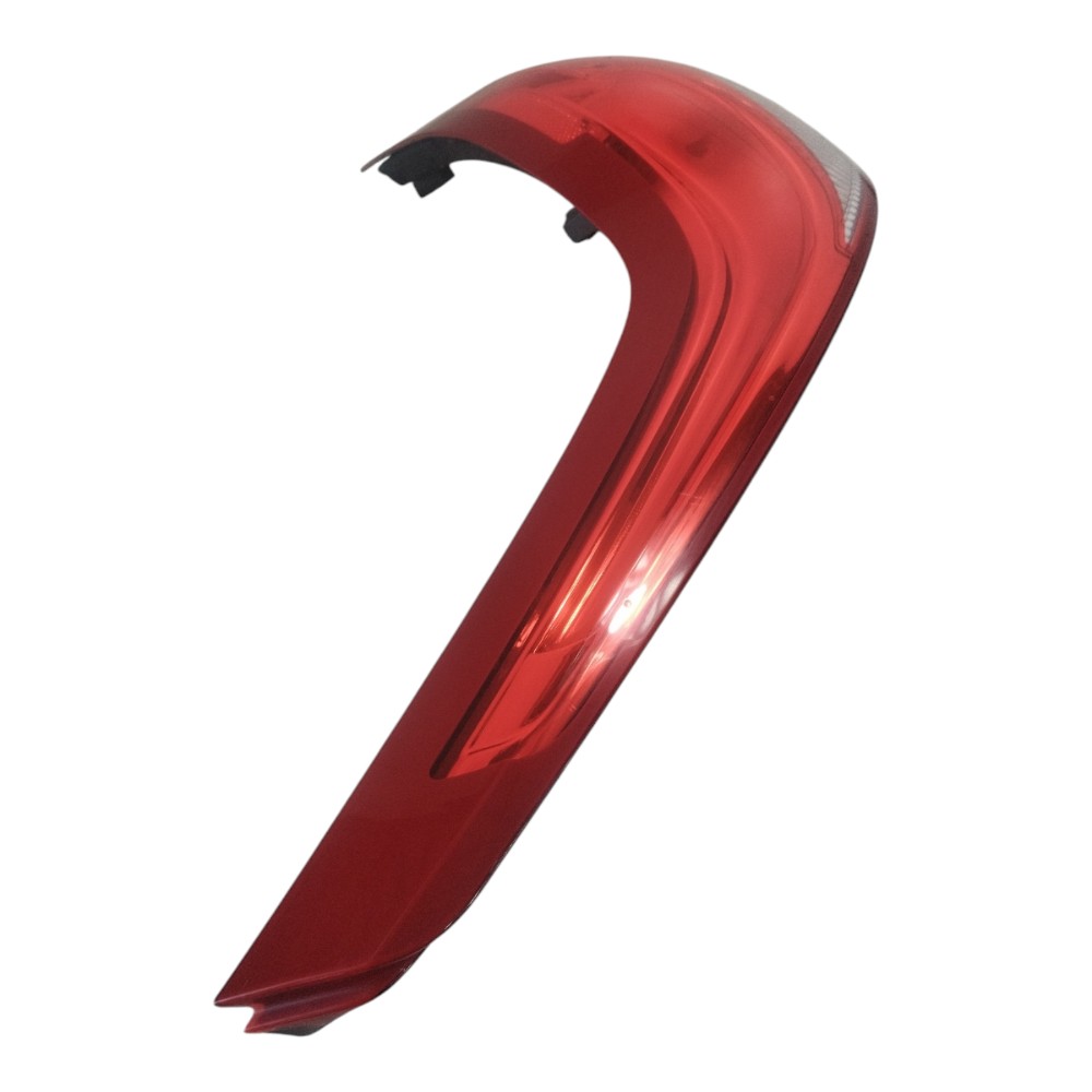 Lanterna Traseira Direita Volvo Xc60 T5 2015  Detalhe Direito/passageiro 6