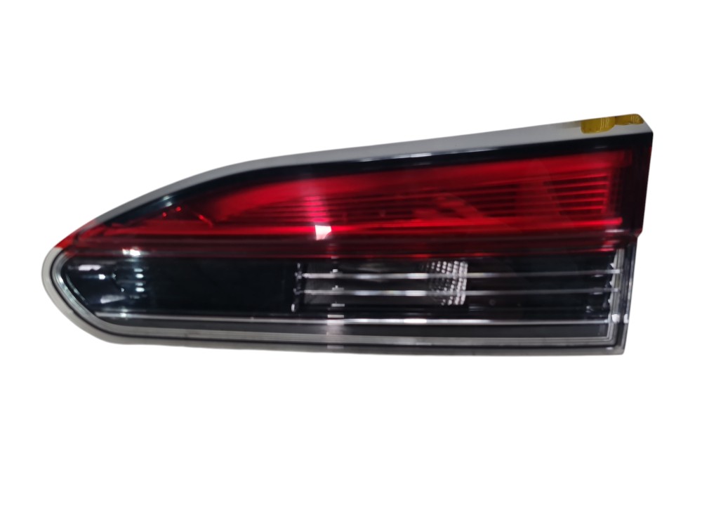 Lanterna traseira dir. Toyota Corolla Cross ano 2021 2022