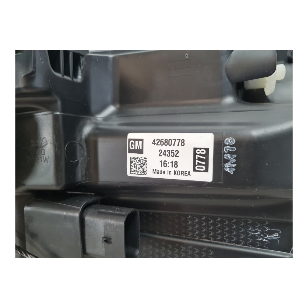 Farol Direito Gm Chevrolet Cruze 2016/2023 42680778 24352 5