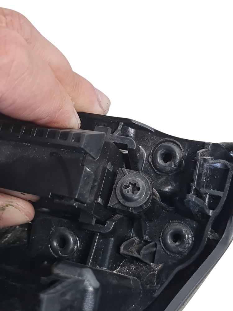 Painel De Controle Renault Kangoo 2025 682102887r Detalhe 6