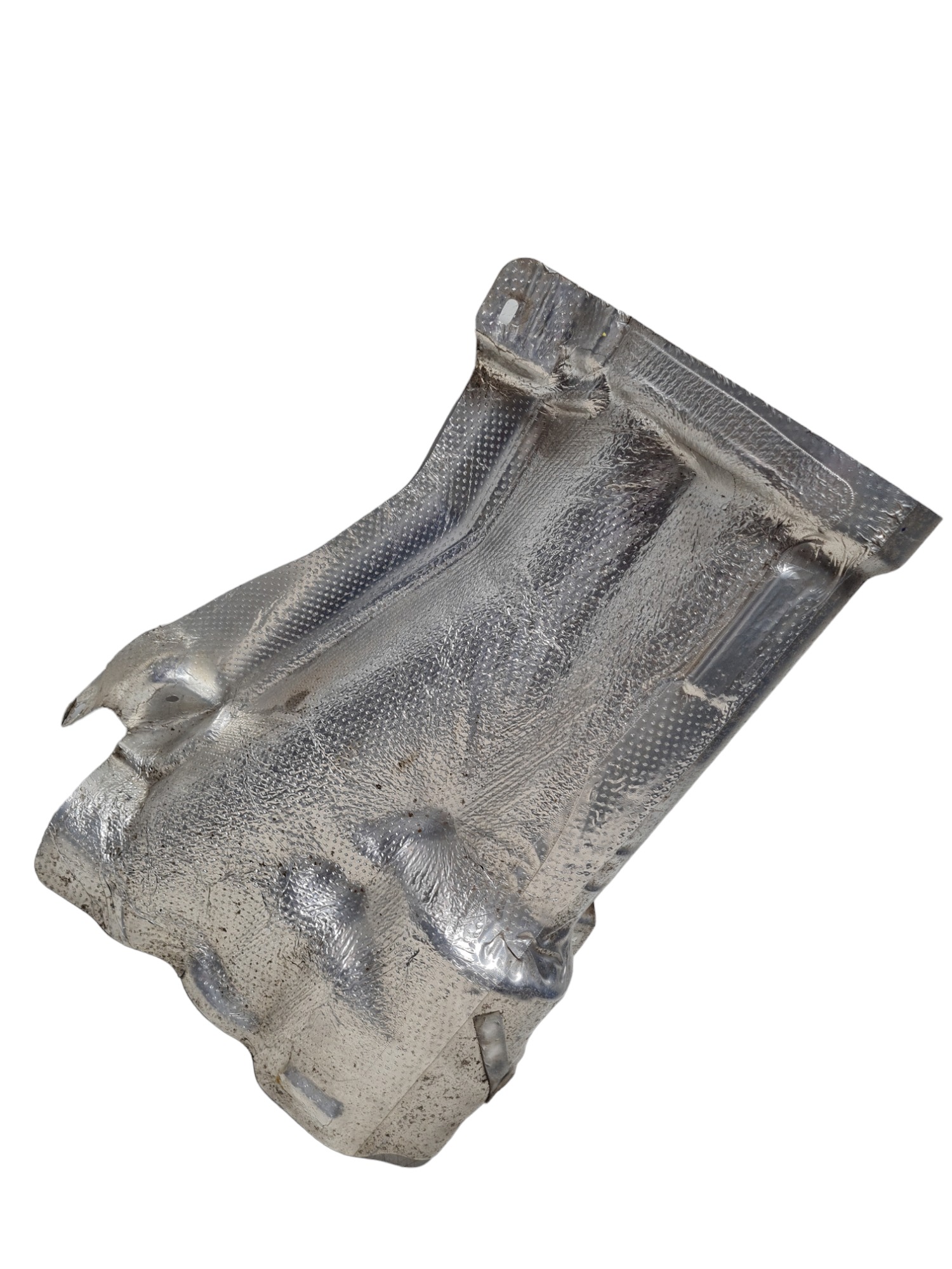 Defletor Protetor Tanque De Combustivel Volvo Xc90 D5 2017 4