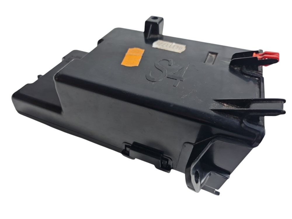Base Porta Copos Lado Diant Direito Toyota Sw4 2022 Detalhe 4