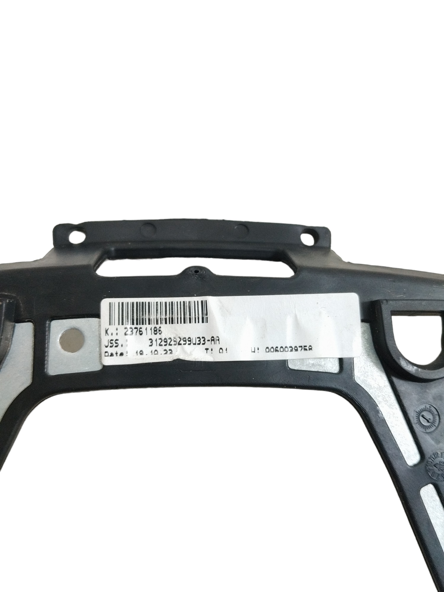 Moldura Base Interna Volante Fh 540 460 2022 Cod 23761186 2