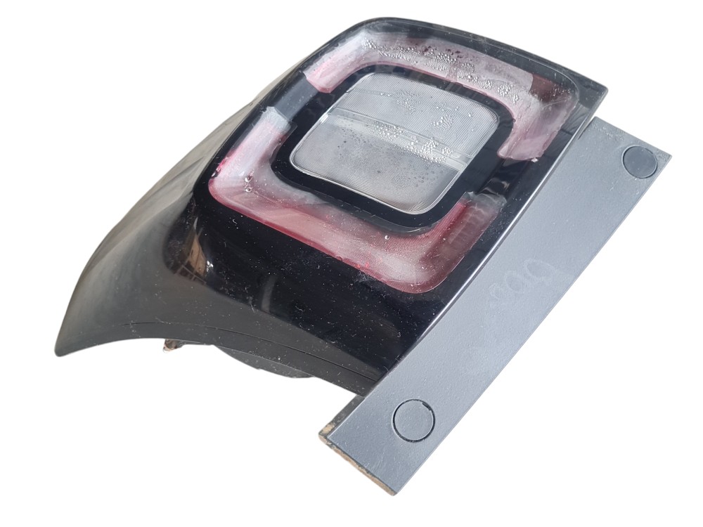 Lanterna Traseira Direita Jac E-js1 2023 Original 4133200 Direito/passageiro 4