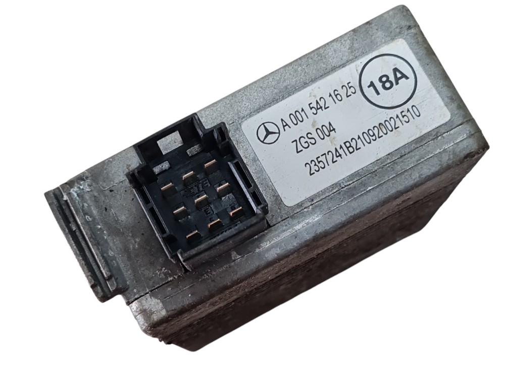 Modulo conversor voltagem MB Actros 2651 2022 A0015421625 3