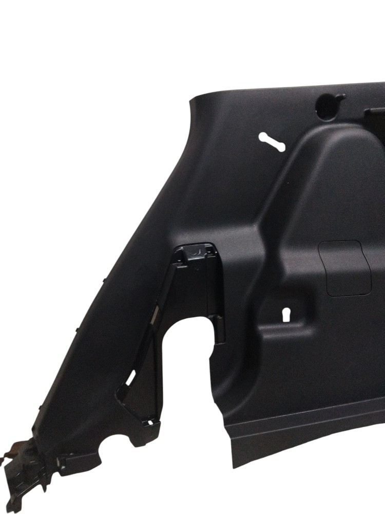 Forro lateral direito porta malas Toyota Yaris Cross 2026 4