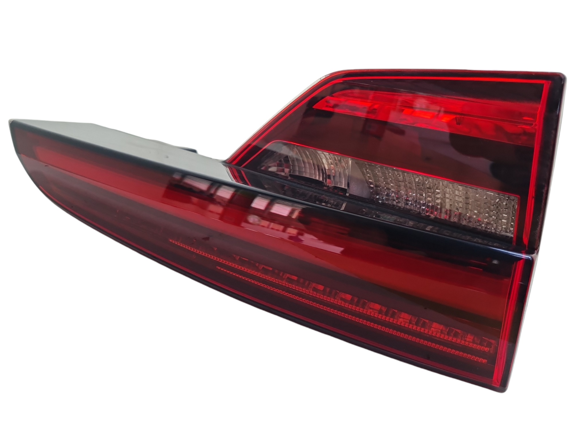 Lanterna Tampa Traseira Esquerda Audi A4 Avant 2019 8w945093 Esquerdo/motorista 3
