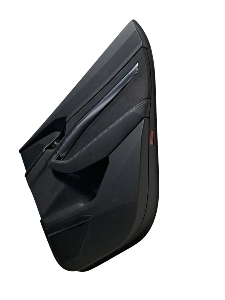 Forro de Porta Traseira Esquerda Audi E Tron 2022 Original 4