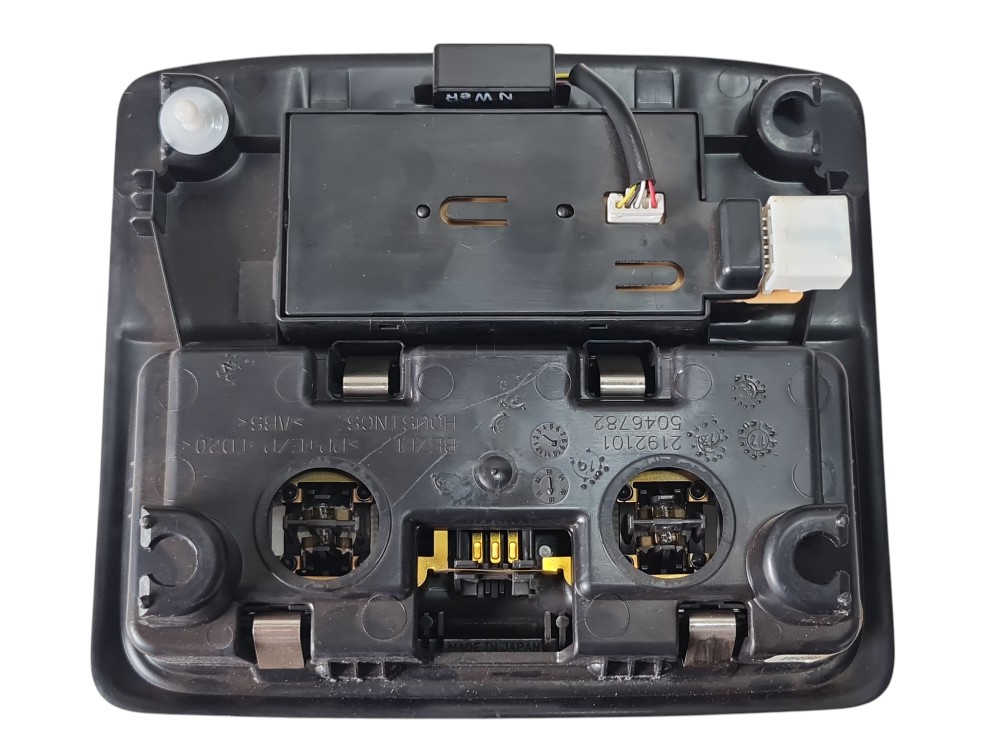 Luz Cortesia Mais Comando Teto Solar Yaris Hatch 2022 A 2025 3