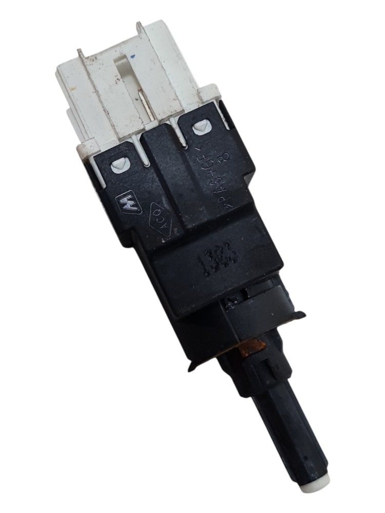 Interruptor Pedal Freio Du Renault Logan Sandero 2015 A 2019 2