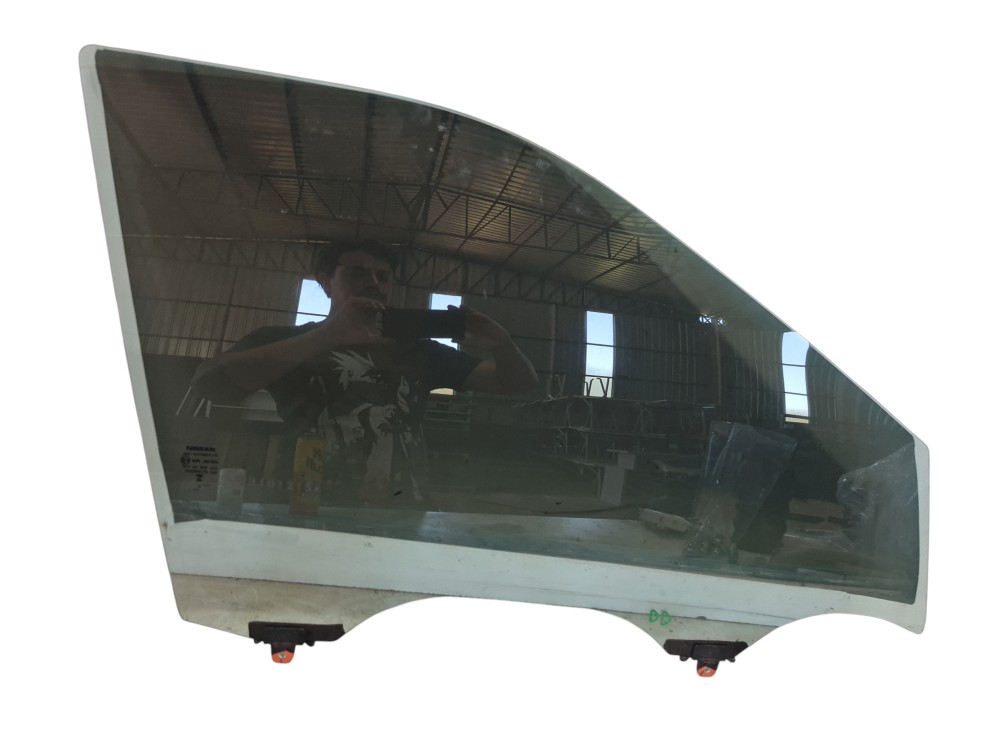 Vidro Porta Dianteira Direita Nissan Kicks 2023 2024 3