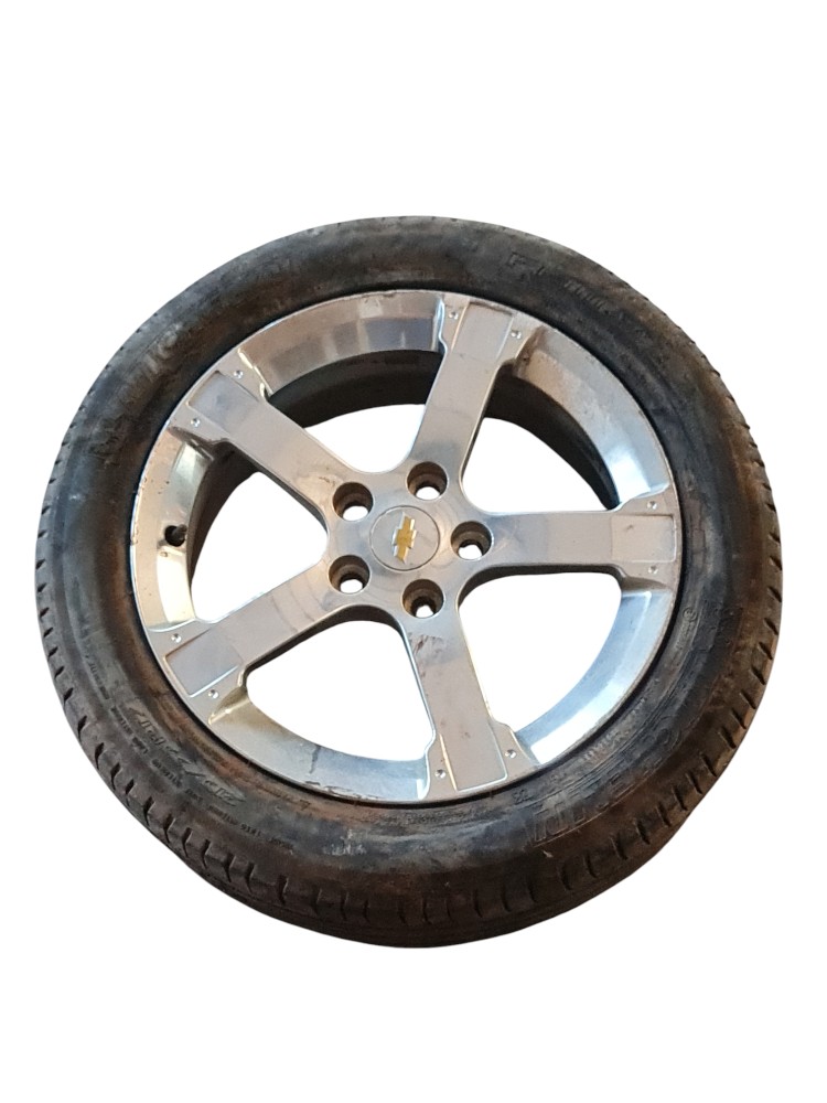 Roda Com Pneu Liga Leve 17 Chevrolet Captiva Sport Ano 2009 Prata