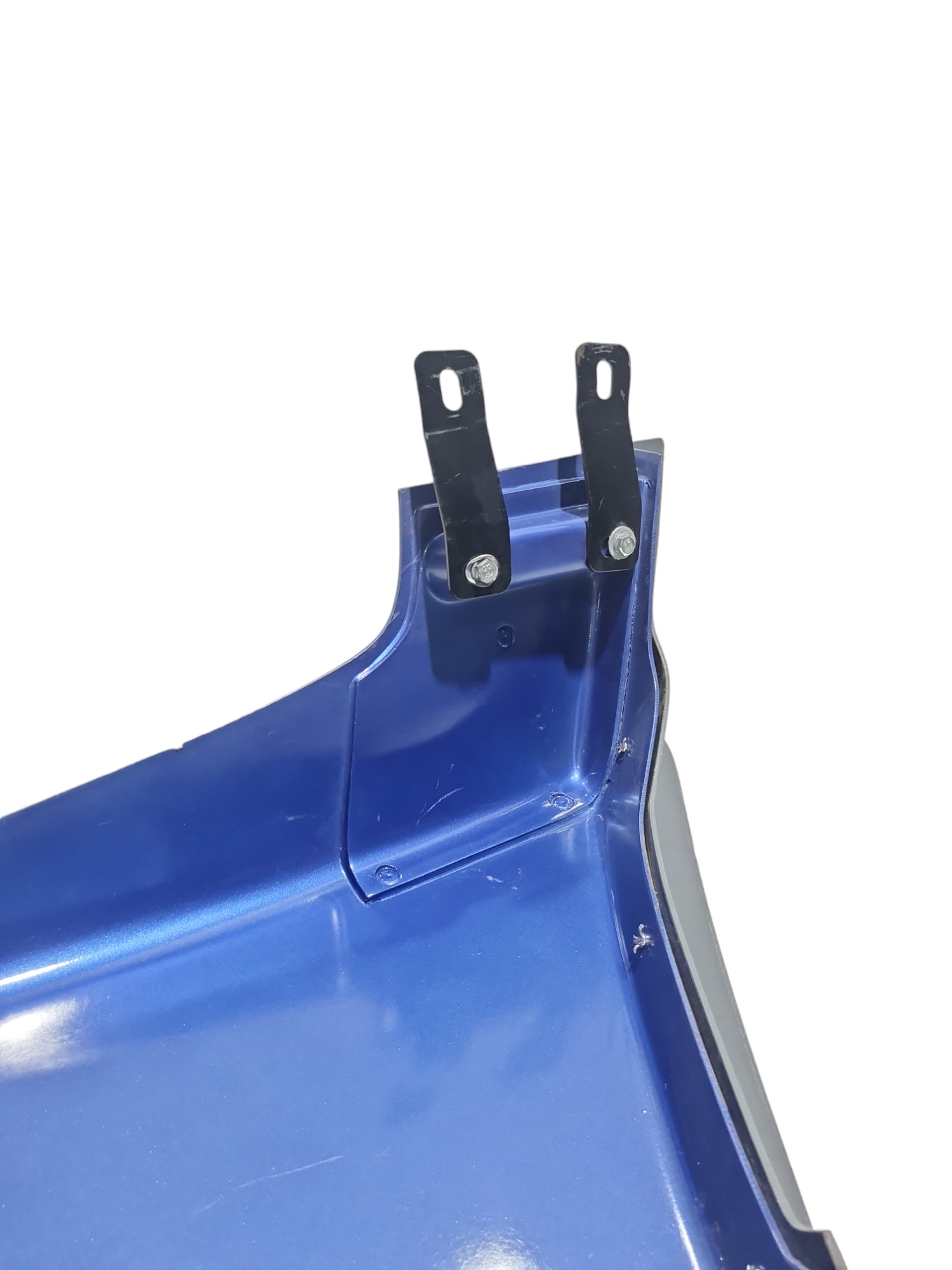 Suporte Fixador Spoiler Lateral Direito Volvo New Fh540 2023