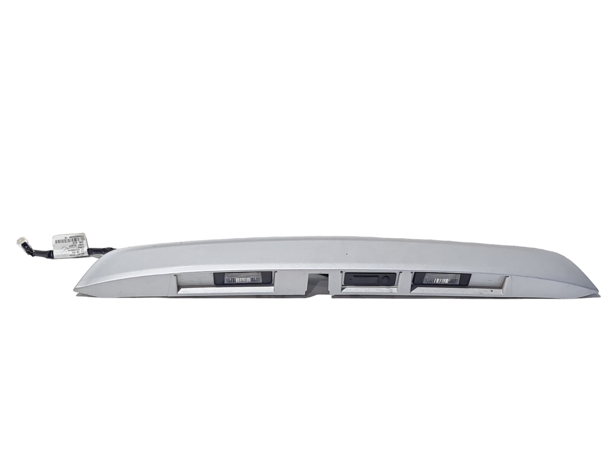 Moldura Luz Placa Traseira Nissan Kicks 2024 Cinza 1