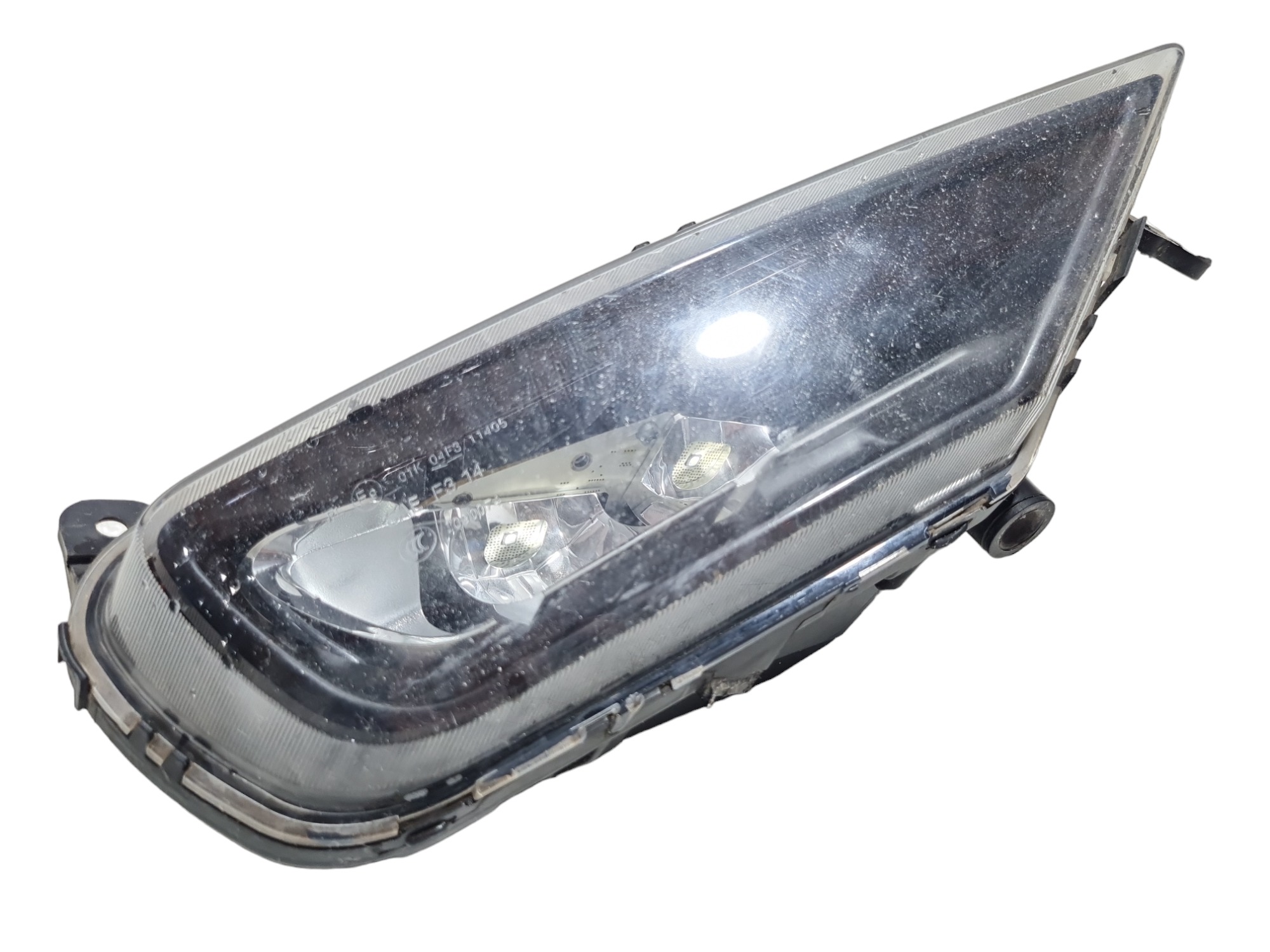 Farol De Milha Lado Direito Volvo Xc90 D5 2017 Detalhe 3