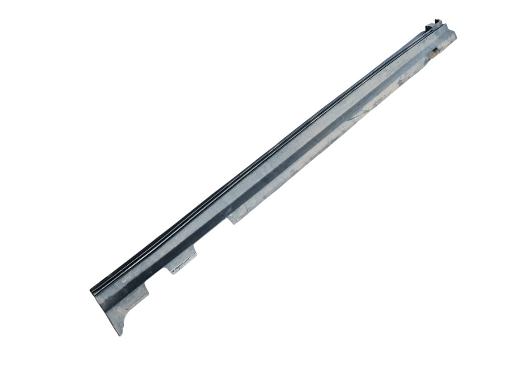 Spoiler Inferior Direito Volvo Xc40 T5 2020 31448224 6