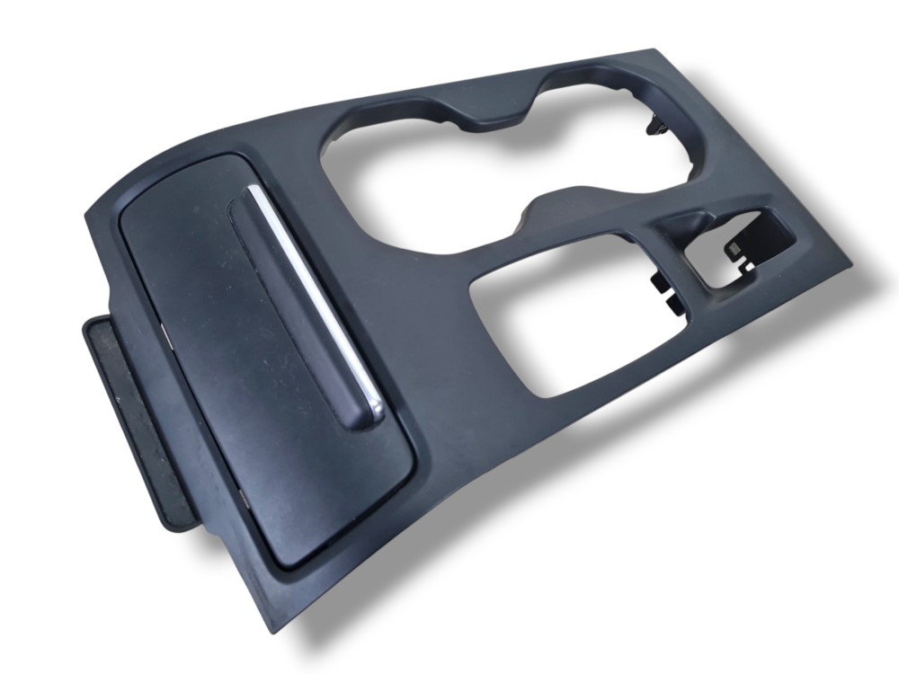 Moldura Console Porta Copos Volvo Xc40 2020 31469010 1