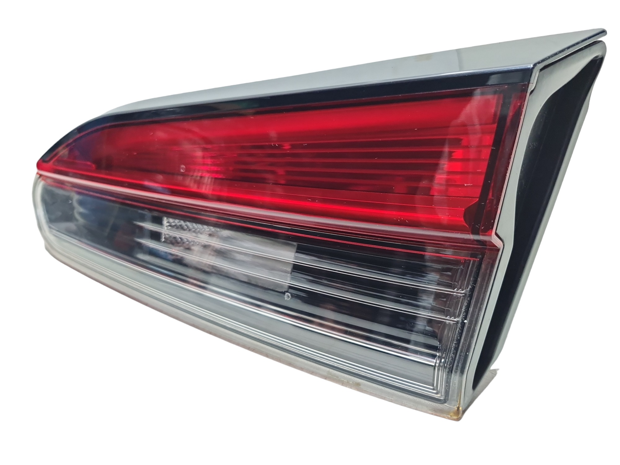 Laterna Tampa Traseira Toyota Corolla Cross 2023 W5773 Esquerdo 2