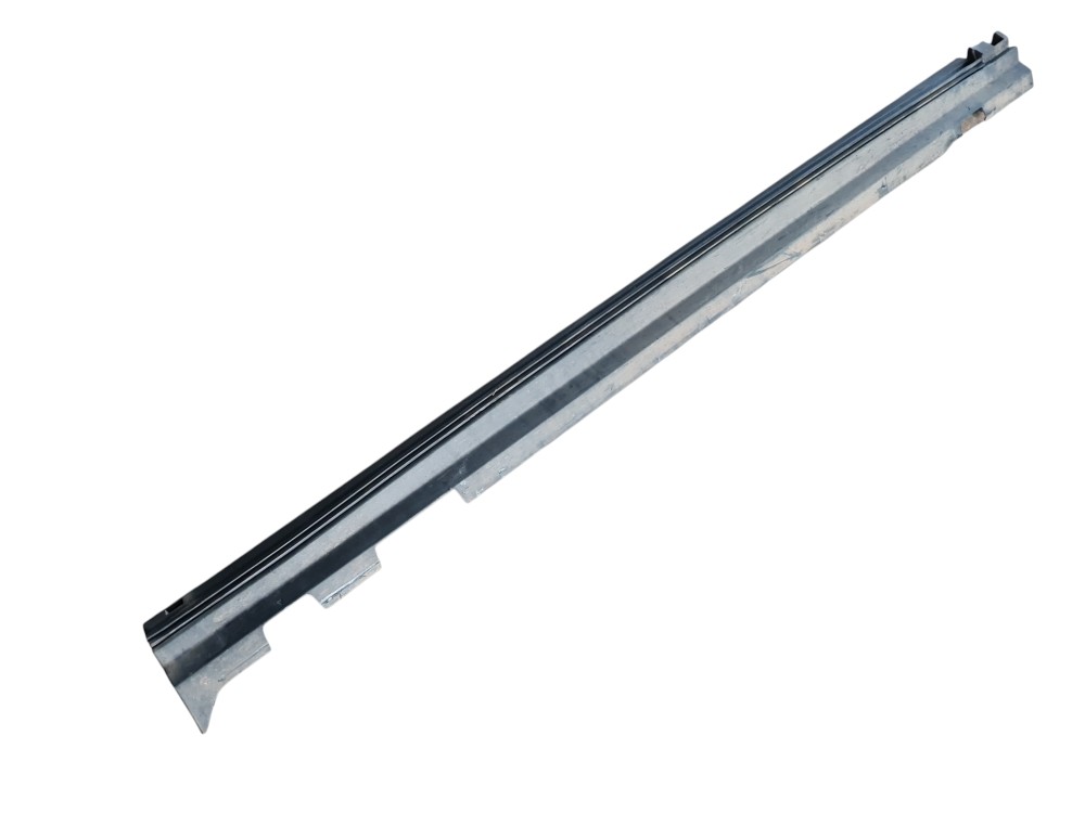 Spoiler Inferior Direito Volvo Xc40 T5 2020 31448224 2